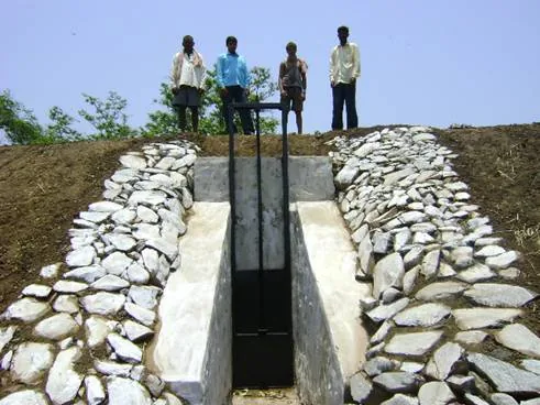 Water-control structure completed through rehabilitation work